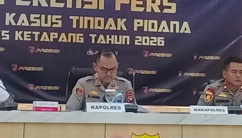 Motif kasus bullying siswa SMP di Tumbang Titi terungkap. Polisi sebut pelaku sakit hati, tiga tersangka anak tidak ditahan namun tetap diproses hukum.
