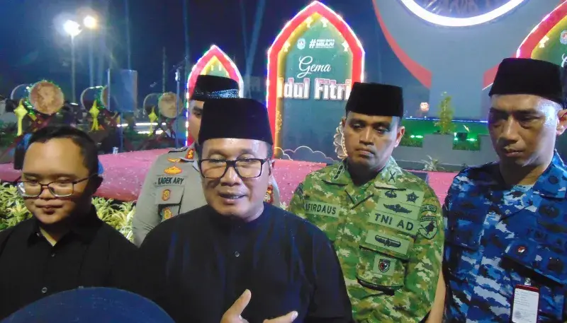 Ribuan warga meriahkan Gebyar Idul Fitri 1447 H di Bundaran Gaforaya dengan pesta kembang api dan rangkaian kegiatan seru.