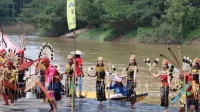 Festival Lom Plai Kutai Timur resmi masuk kalender KEN 2026, memperkuat potensi wisata budaya dan ekonomi lokal berbasis tradisi masyarakat Dayak Wehea.