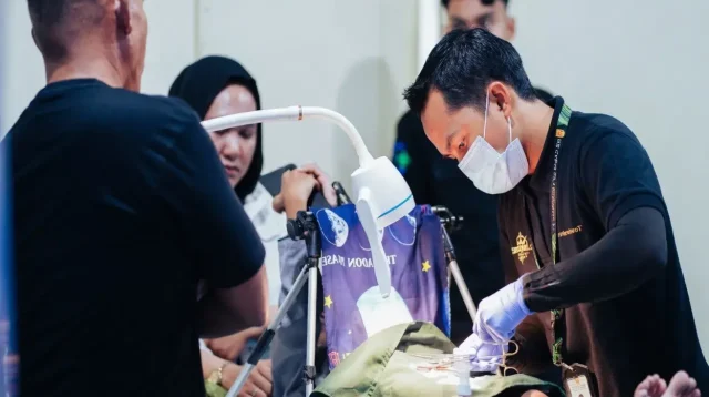 Pemkot Banjarbaru melalui RSD Idaman menggelar khitanan massal gratis dalam rangka Hari Jadi ke-27 Kota Banjarbaru sebagai bentuk layanan sosial inklusif bagi masyarakat.