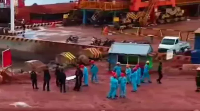 KKP menyegel sementara terminal khusus PT WHW AR di Ketapang, Kalimantan Barat, karena diduga belum memiliki izin dasar PKKPRL untuk pemanfaatan ruang laut.